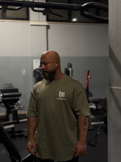 HM "POWERLIFTING" BACK COVER - MILITARY GREEN OVERSIZED T-SHIRT